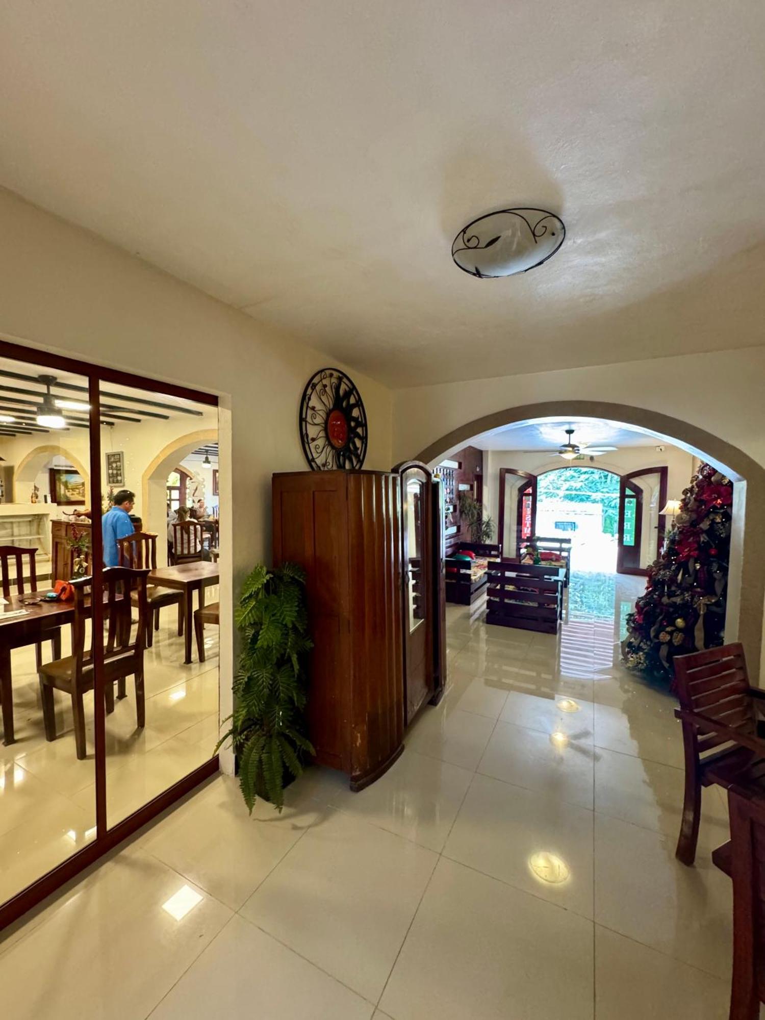 El Zaguan Colonial By Guruhotel Valladolid  Exterior photo