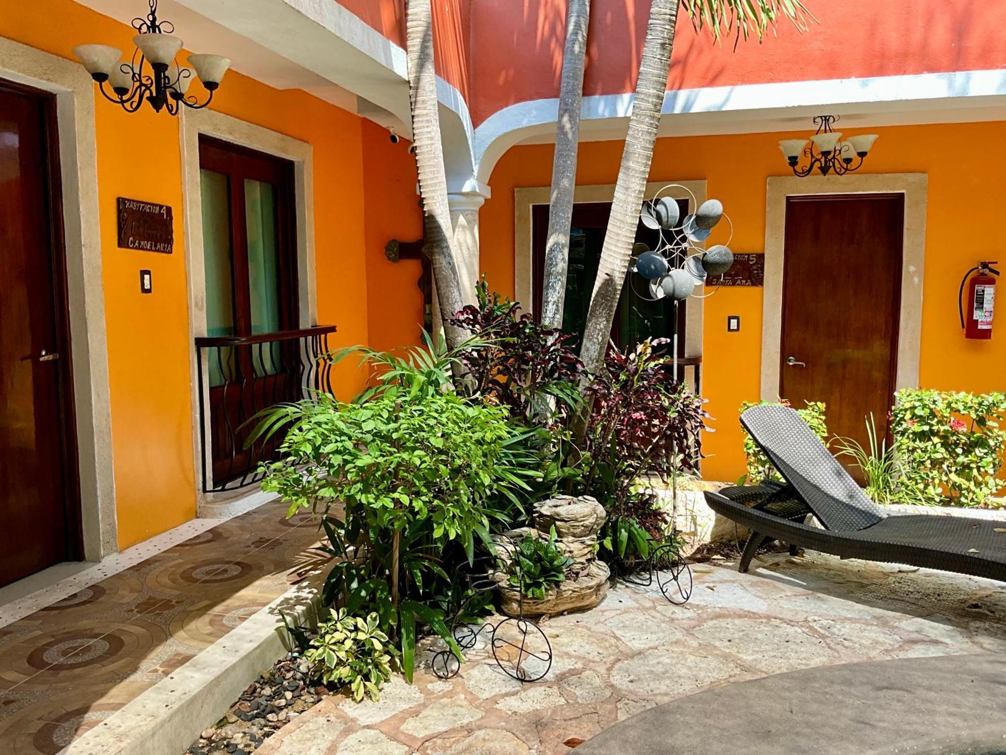 El Zaguan Colonial By Guruhotel Valladolid  Exterior photo