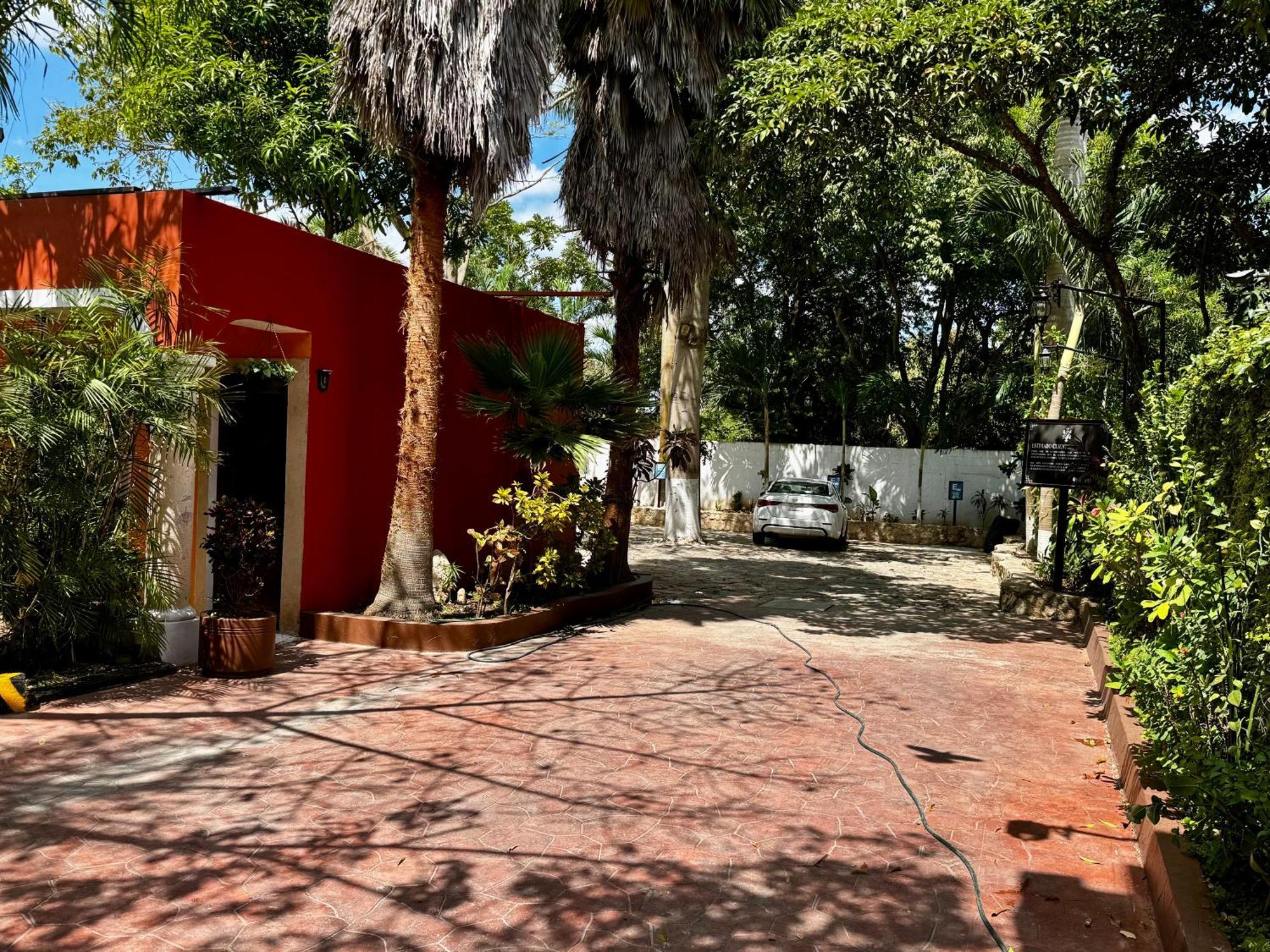 El Zaguan Colonial By Guruhotel Valladolid  Exterior photo
