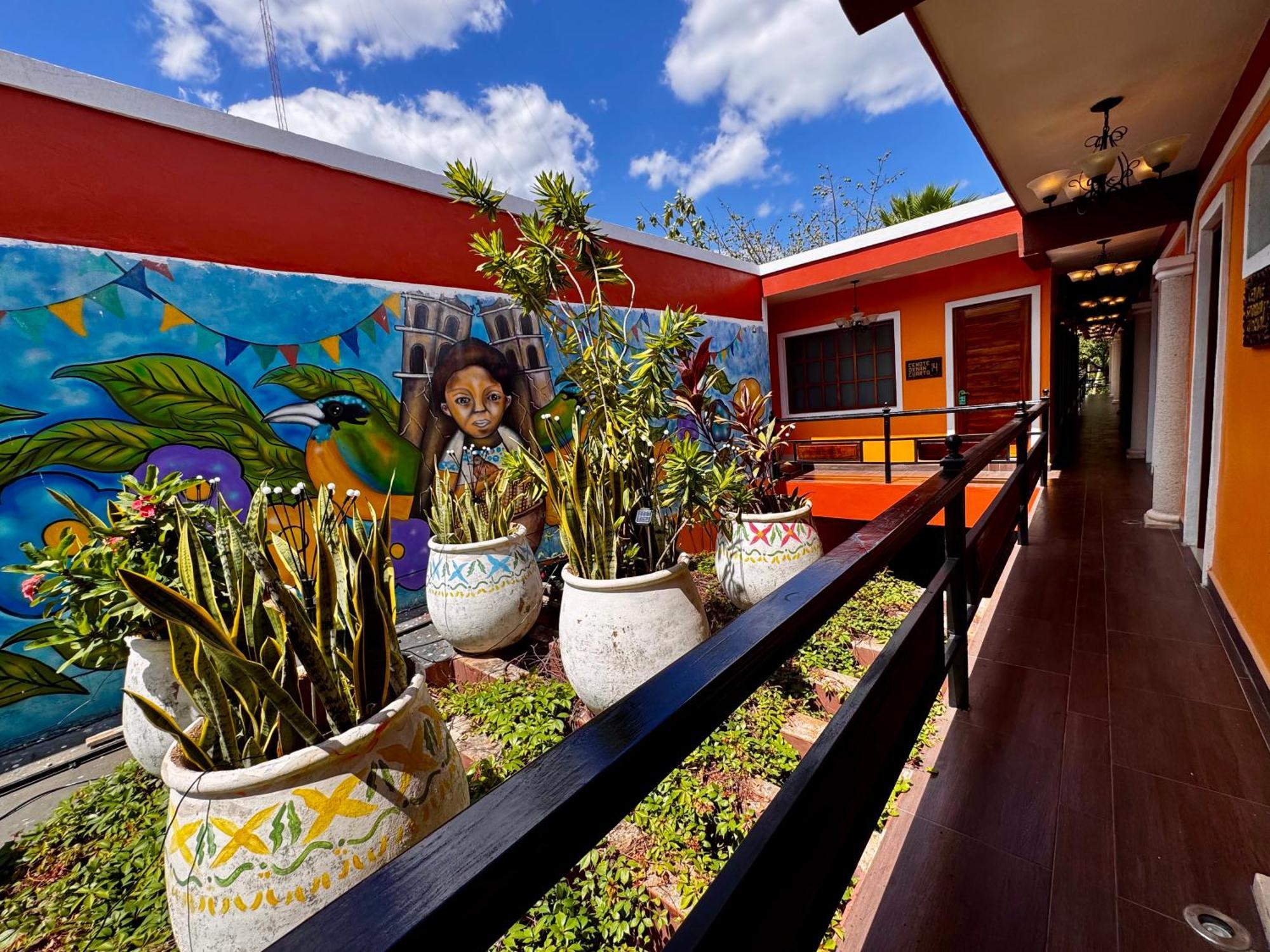 El Zaguan Colonial By Guruhotel Valladolid  Exterior photo